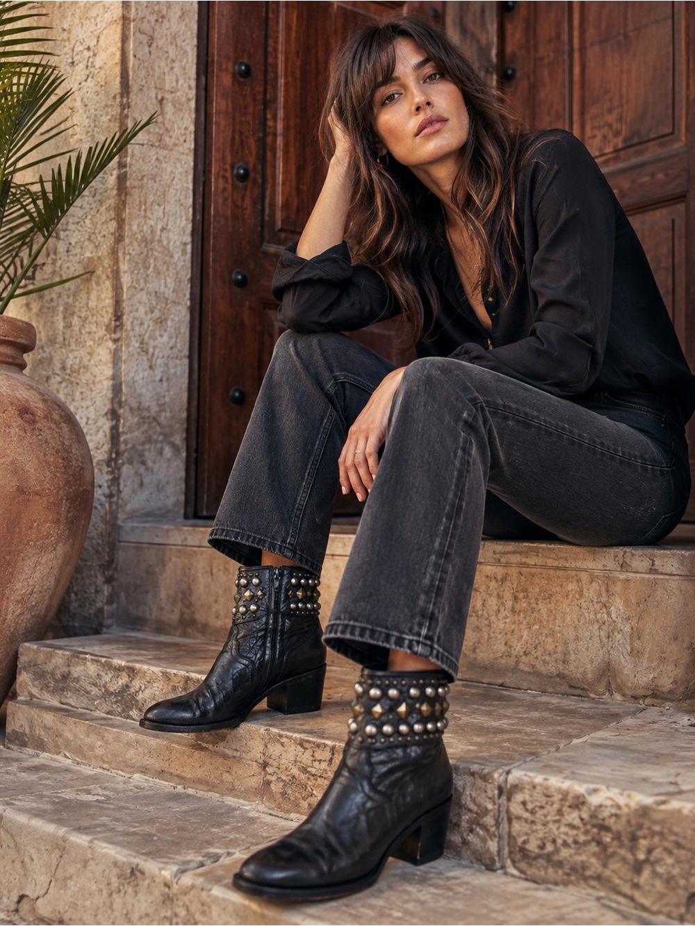 Old Gringo Mini Belinda Boots 9B Black Leather Studded Western Ankle Booties
